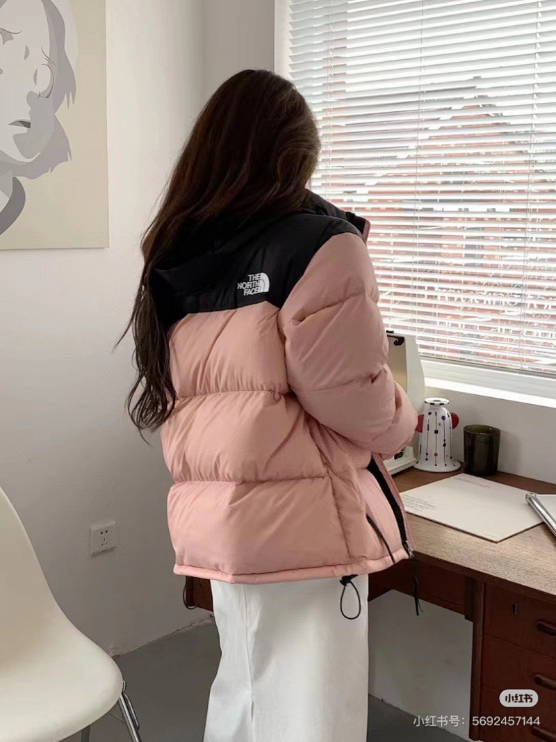 105933 Men's and women's classic down jacket from the north clother