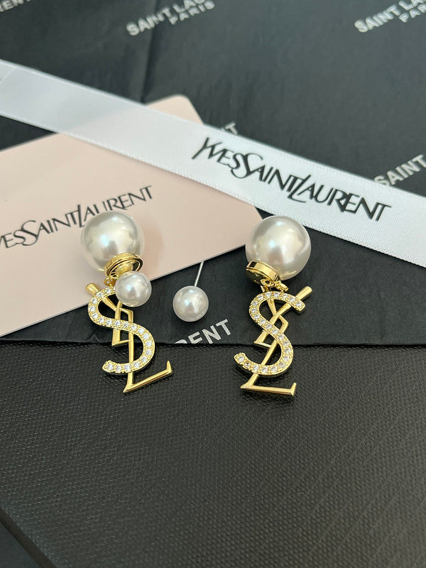A1081 Women's new fashion stud earrings jewelry
