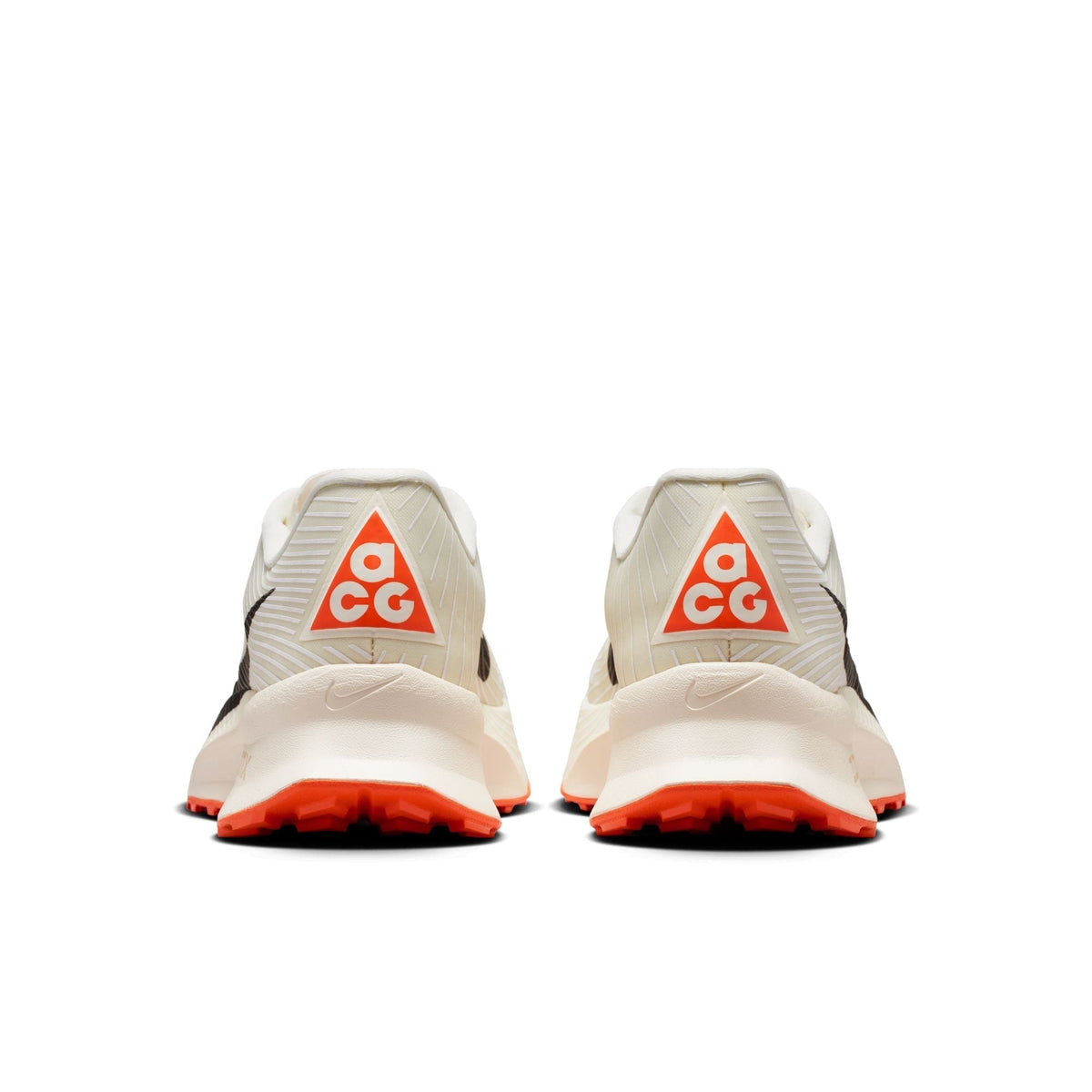 Men’s ACG Ultrafly Trail (101 - Sail/Black-White-Saftey Orange)